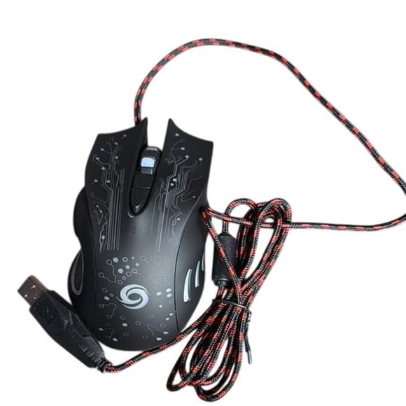 New in Box Hign Precision Gaming Mouse with USB Connection - Picture 1 of 6